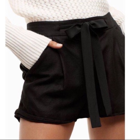 Wilfred Pants - Wilfred Allegra linen shorts black size 4